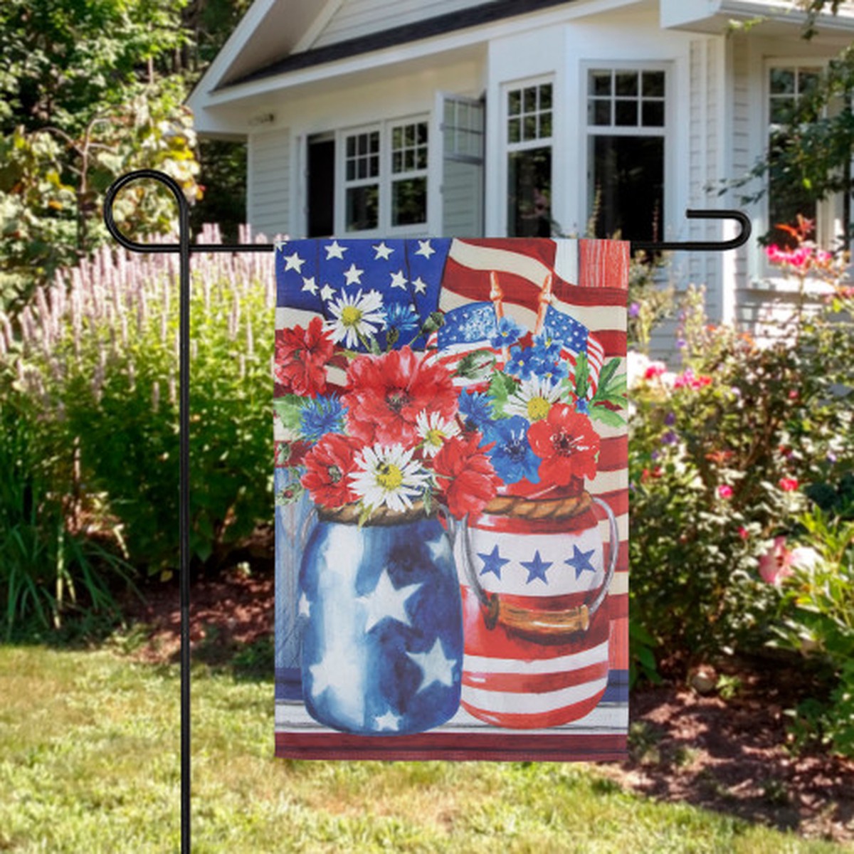 Floral Bouquet Outdoor Americana Garden Flag 18" x 12.5"