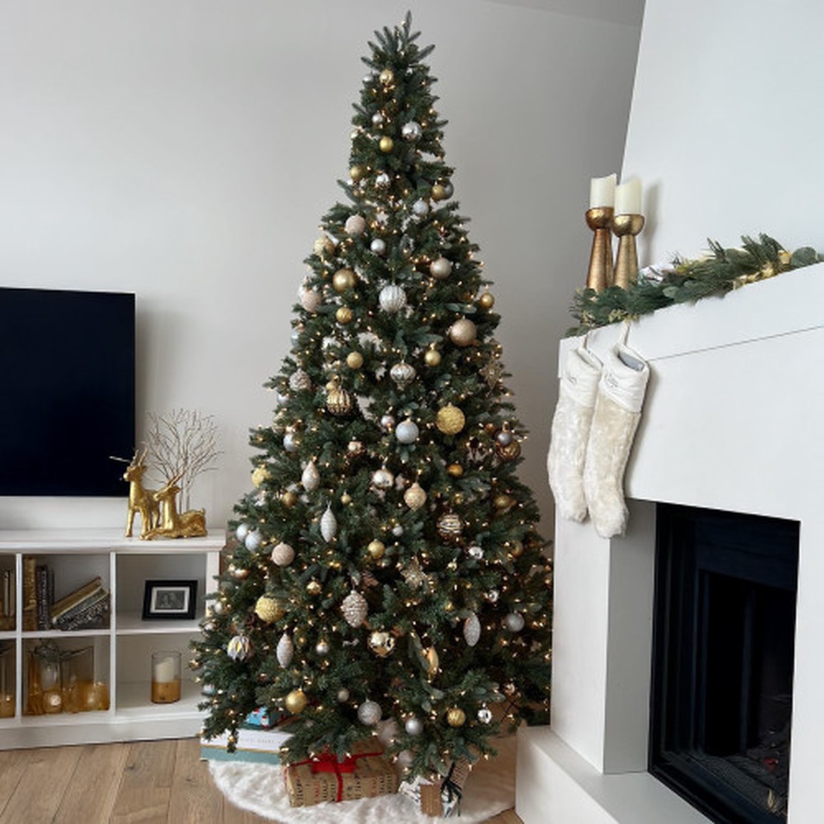 10′ Real Touch Pre-Lit Slim Granville Fraser Fir Artificial Christmas Tree – Clear Lights