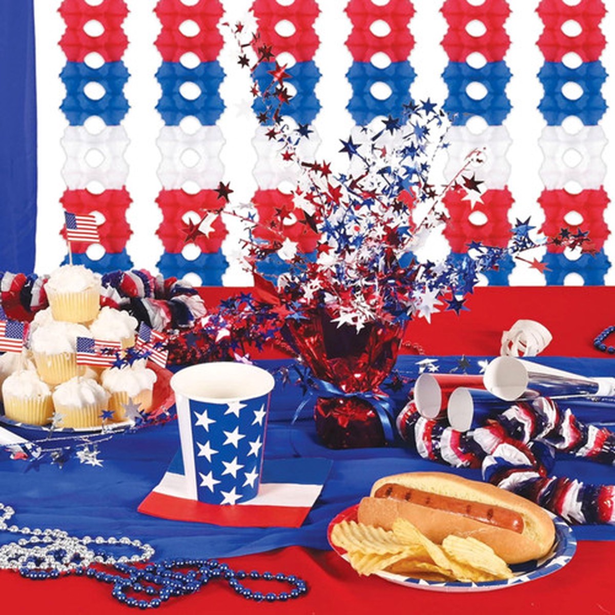 2 Ply Disposable Striped Patriotic Luncheon Party Napkins – 6.75″ – Multicolor – Pack of 192