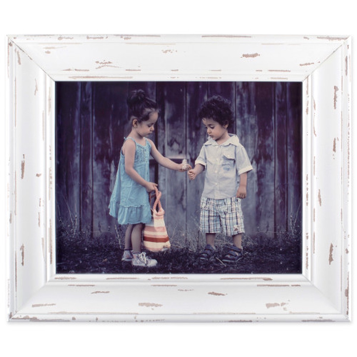 Weathered Style Rectangular Picture Frame – for 8″ x 10″ Photo – Antique White