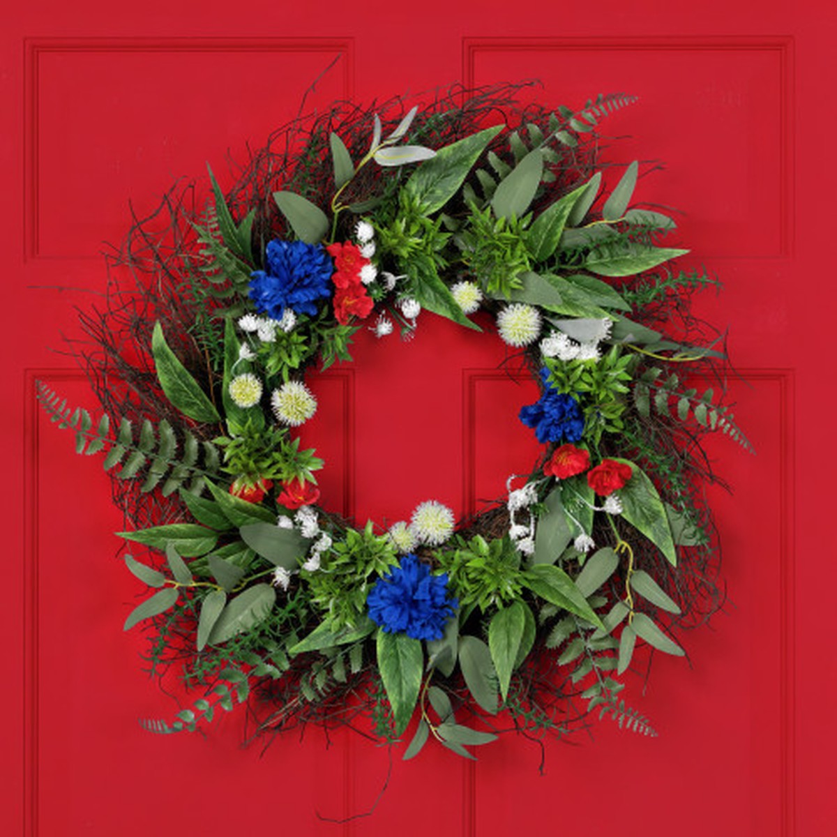24" Americana Carnation and Buttonbush Flowers 4th of July Patriotic Wreath
