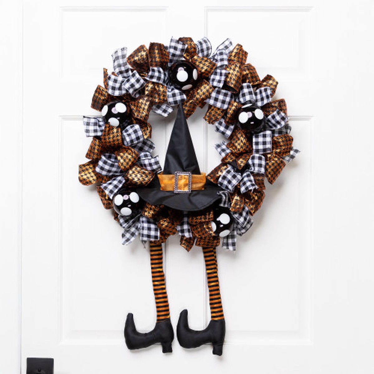 Witch with Bows and Ornaments Halloween Wreath – 24″ – Orange and Black – Unlit