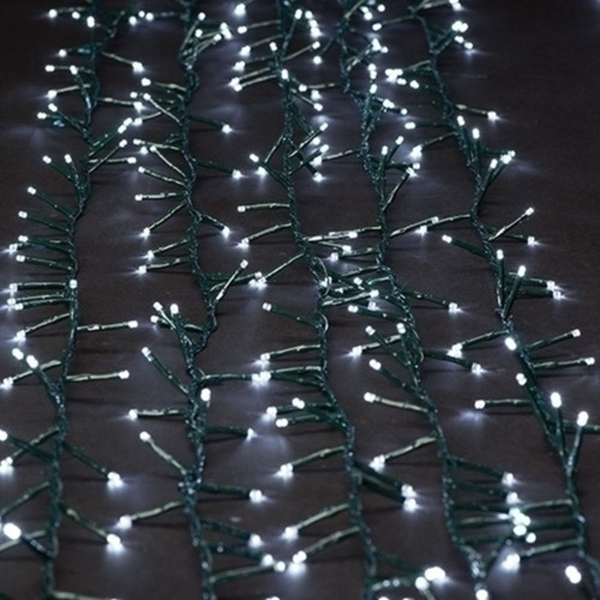 Set of 2 LED Mini Wide Angle Christmas Lights - Polar White - 10.75" Green Wire - 1000ct