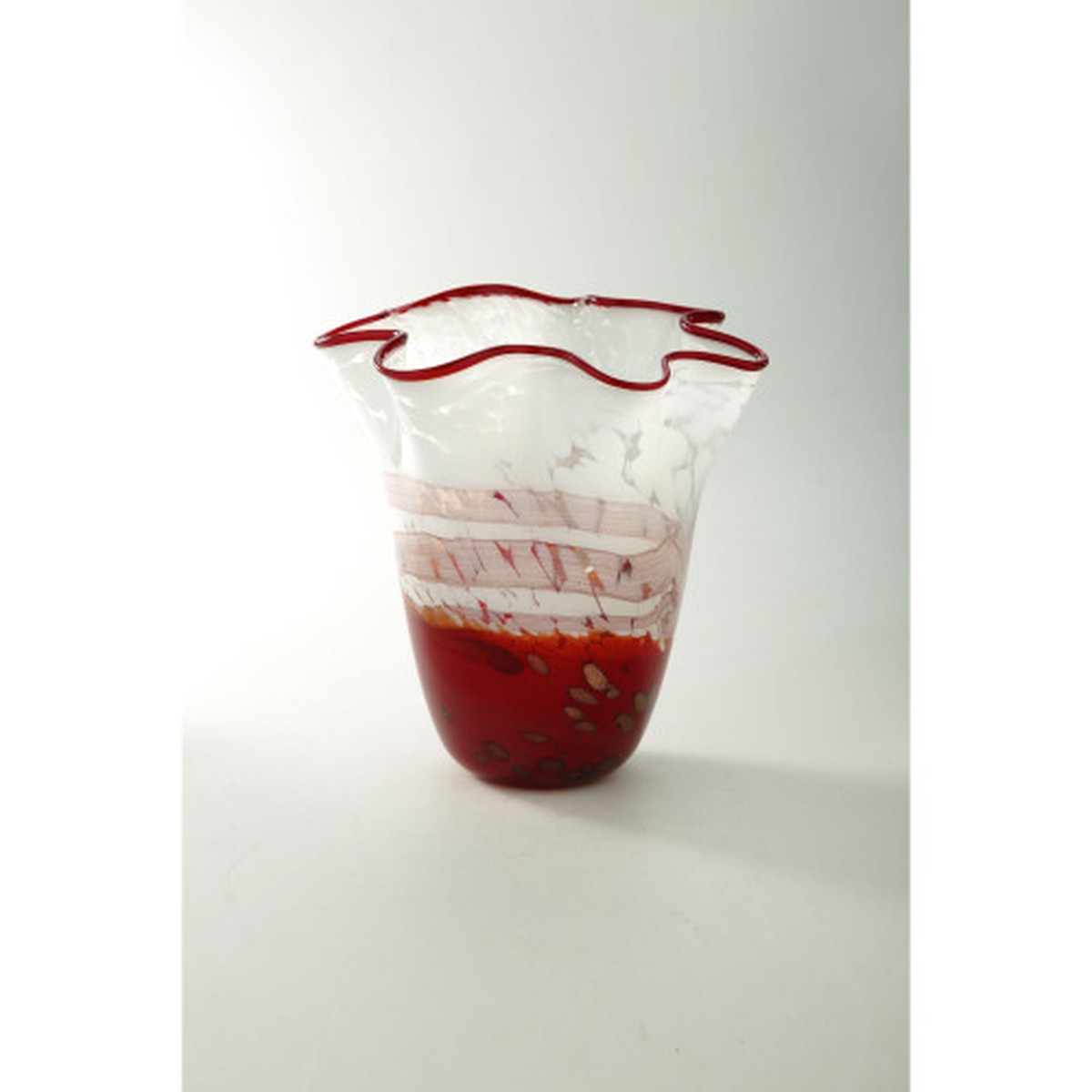 10″ Red Glass Flower Vase Tabletop Decoration