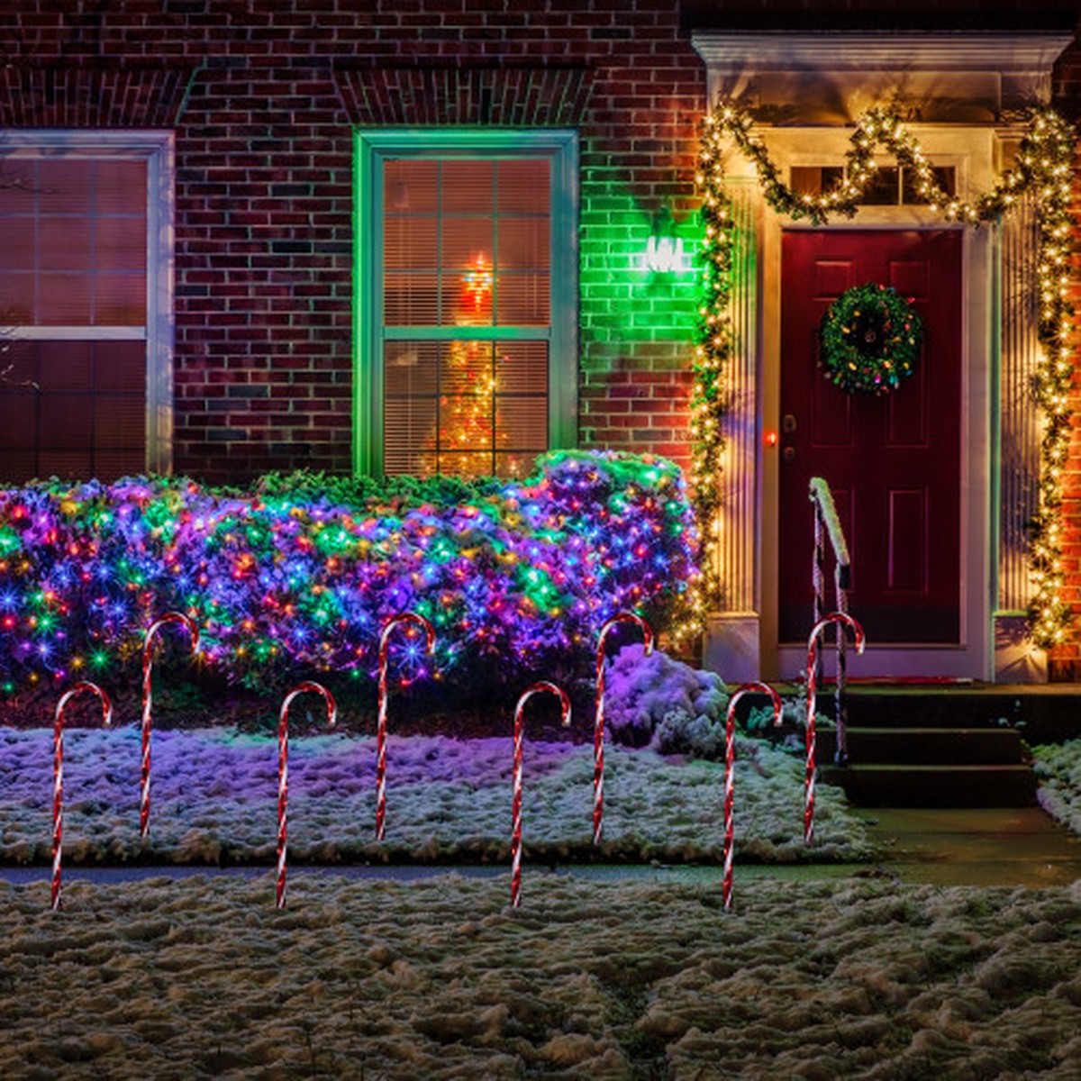 28″ LED Lighted Candy Cane Christmas Outdoor Pathway Markers – Red and White – Set of 8