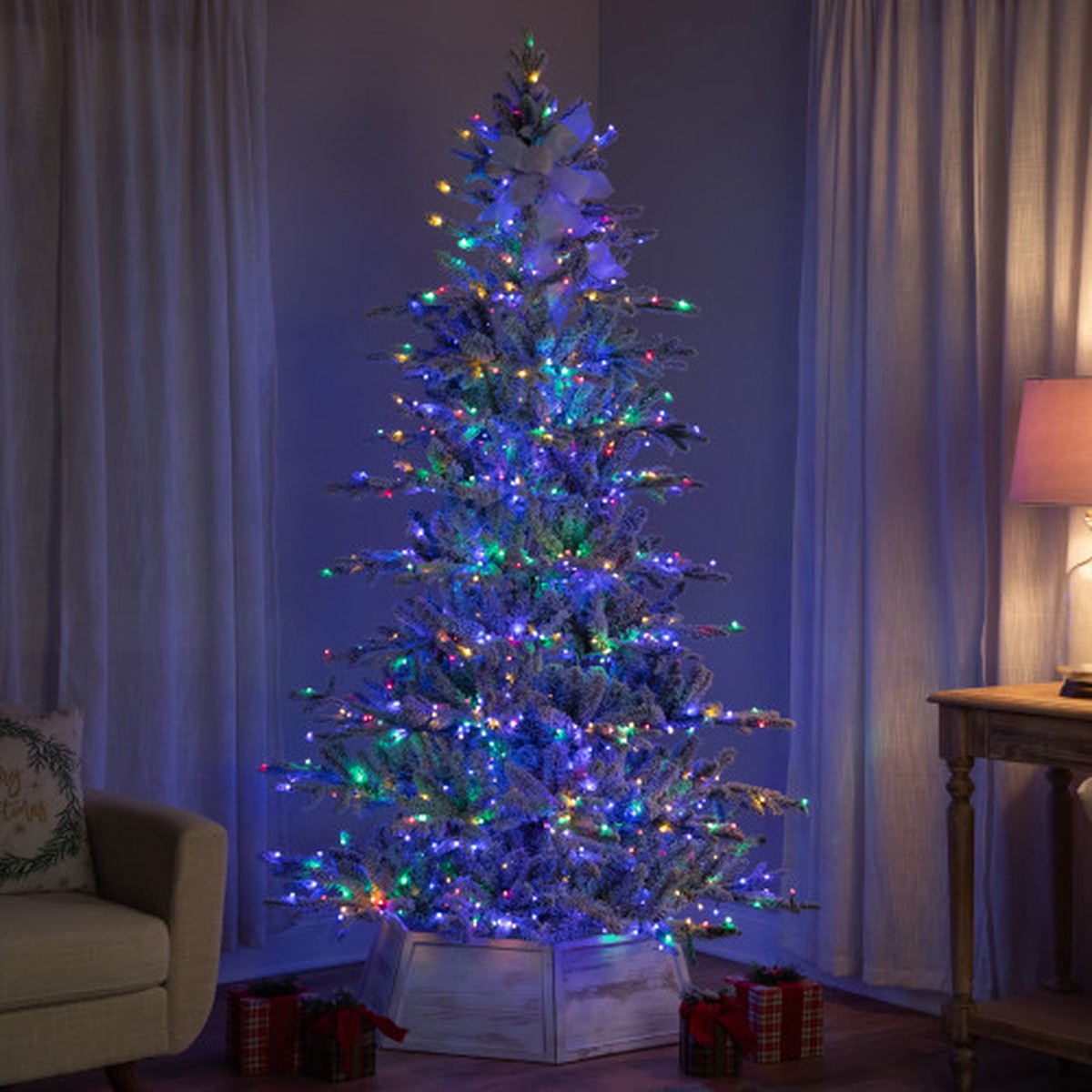 Real Touch Elite Pre-Lit Flocked Kodiak Pine IPT Artificial Christmas Tree – 6′ Dual Color LED