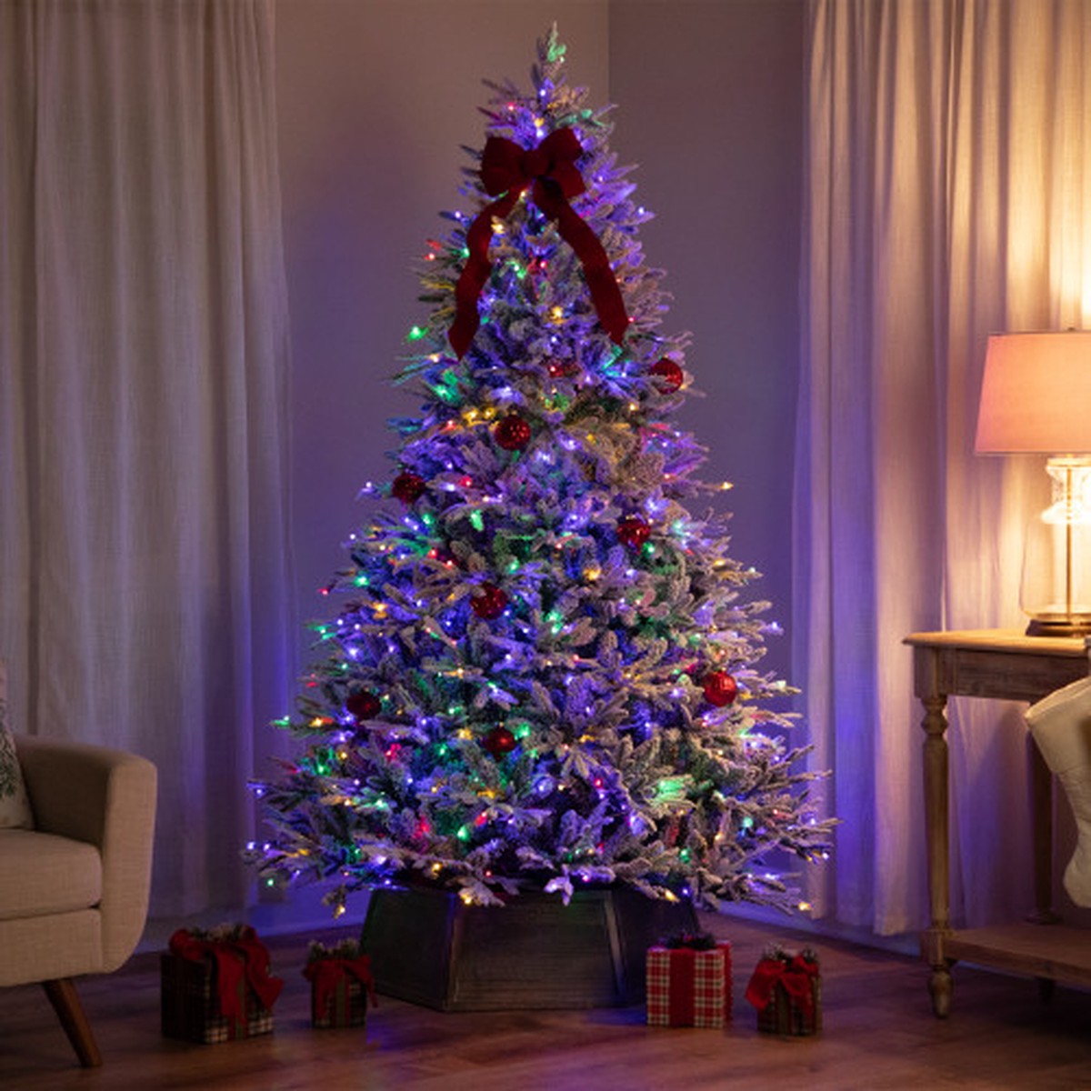 Real Touch Elite Pre-Lit Flocked Yukon Pine IPT Artificial Christmas Tree - 9' Dual Color LED