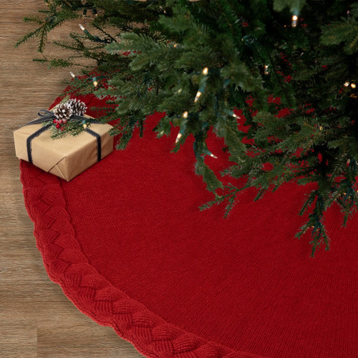 Knitted Tree Skirt with Braided Border - 72 - Red