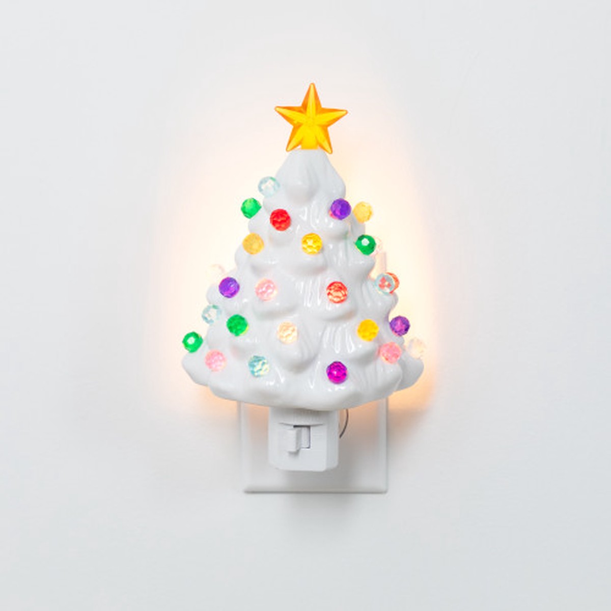 7″ Retro Tree Ceramic Christmas Night Light – White