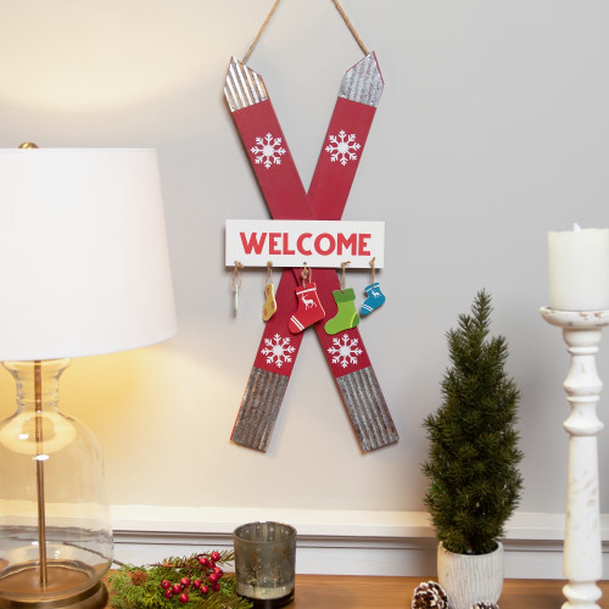 Wooden Welcome Skis with Christmas Stockings Hanging Decoration – 23.5″