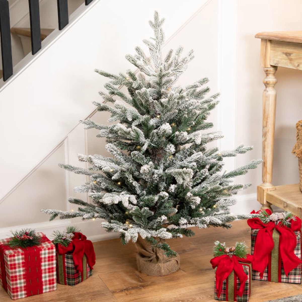 Real Touch Pre-Lit B/O Tamarack Pine Artificial Christmas Tree with Burlap - 3' Warm White LED