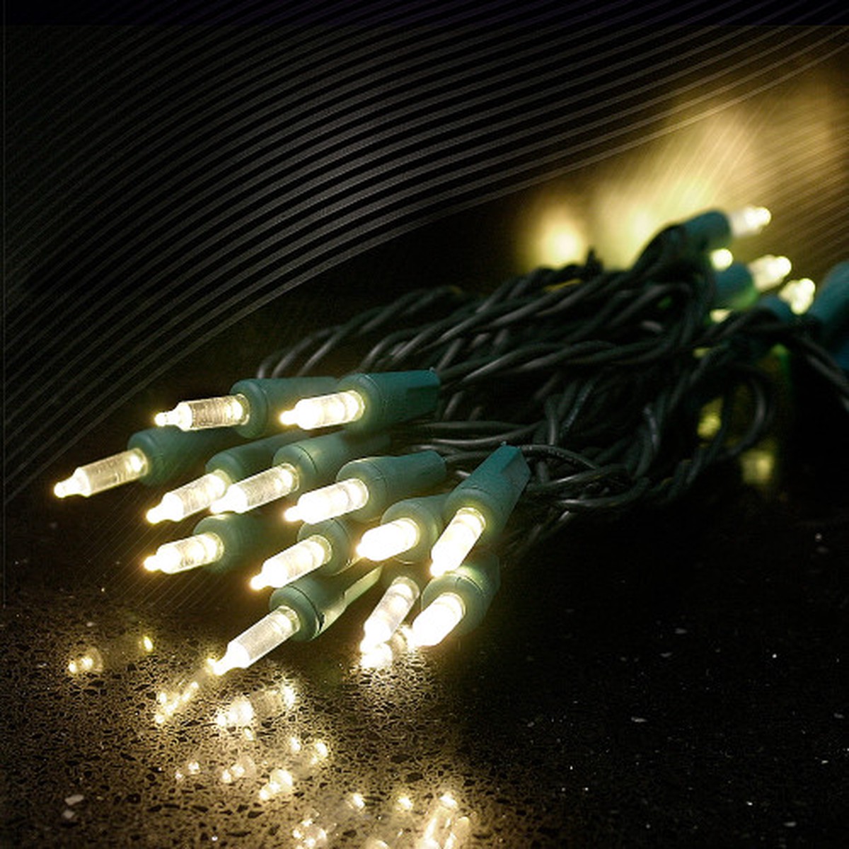 LED T5 Mini Christmas Lights – Classic White – 17′ Green Wire – 50ct