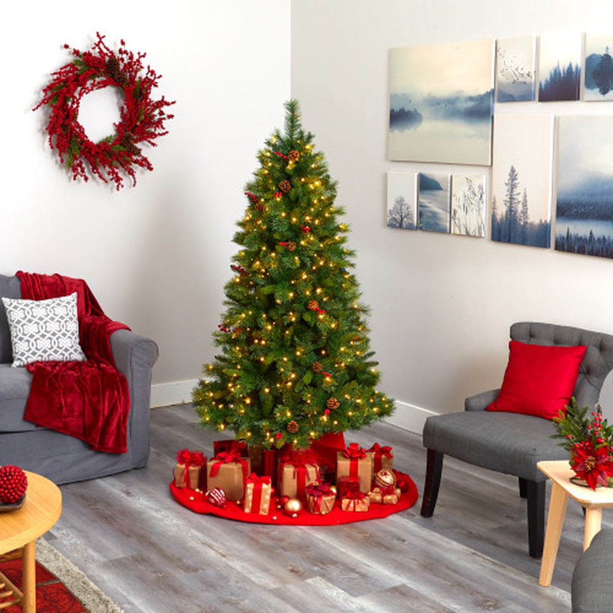 Pre-Lit Full Aberdeen Spruce Artificial Christmas Tree – 6′ – Clear LED Lights