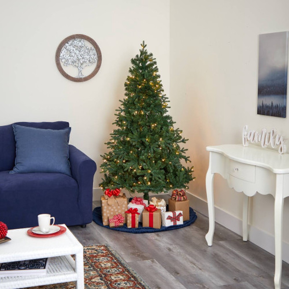 Pre-Lit Vermont Fir Medium Artificial Christmas Tree – 6′ – Clear LED Lights