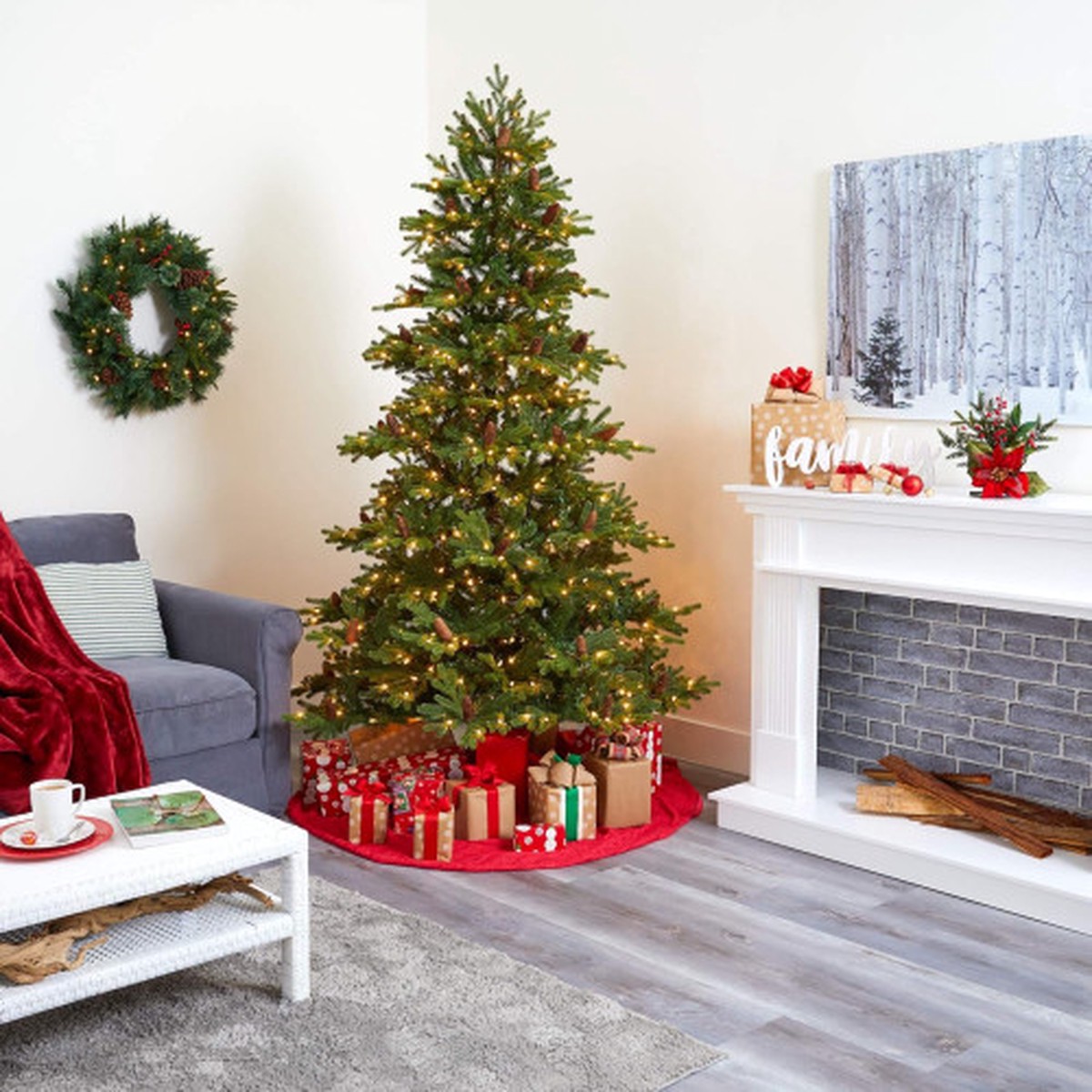 Pre-Lit Yukon Mountain Fir Artificial Christmas Tree – 7.5′ – Clear LED Lights