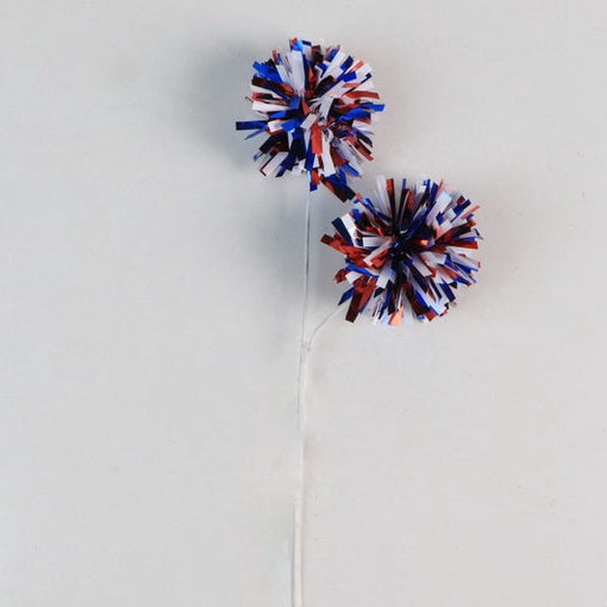 “4th of July” Pom-Pom Pick, 12″ (Red/Blue/White)