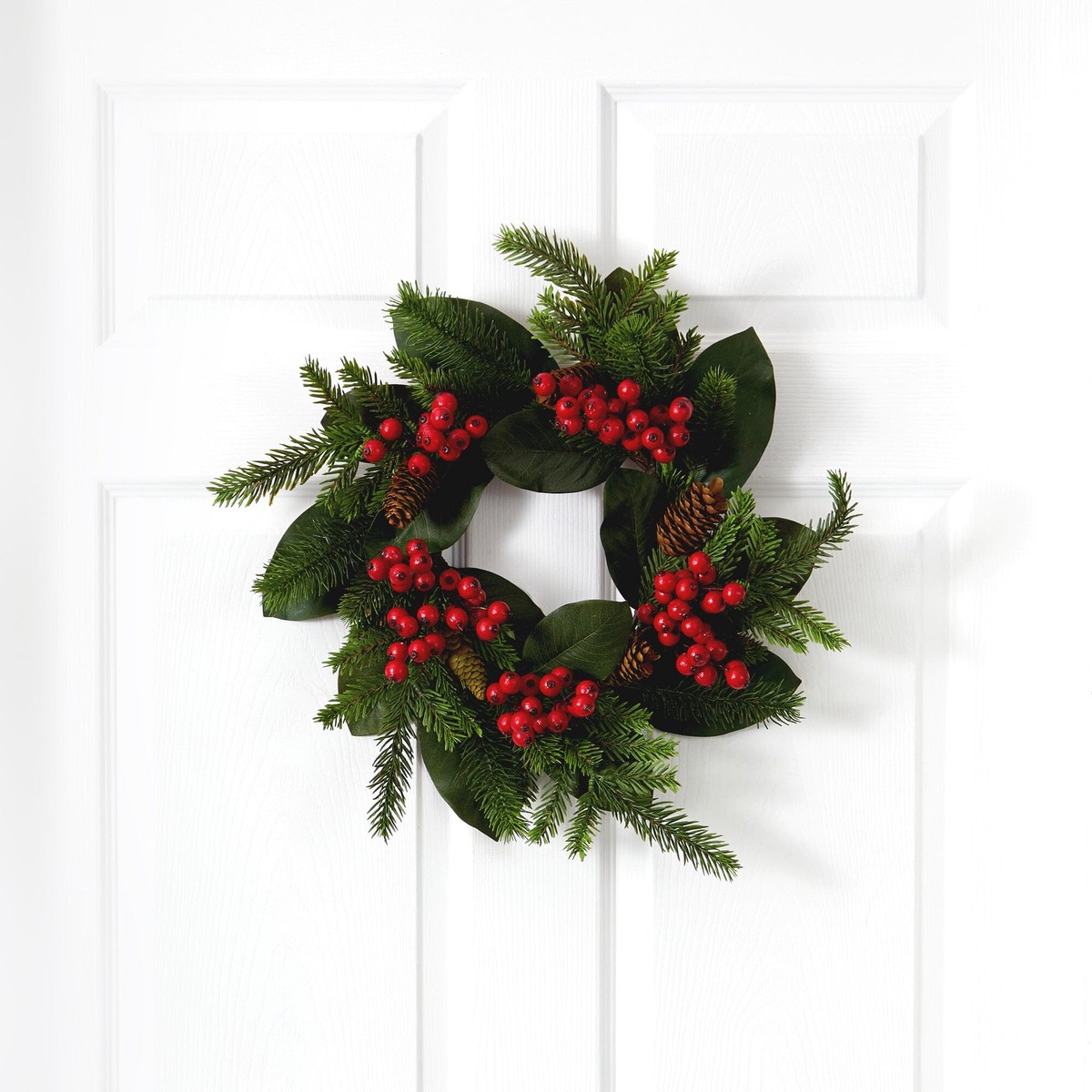 19 Magnolia Leaf, Berry and Pine Artificial Wreath