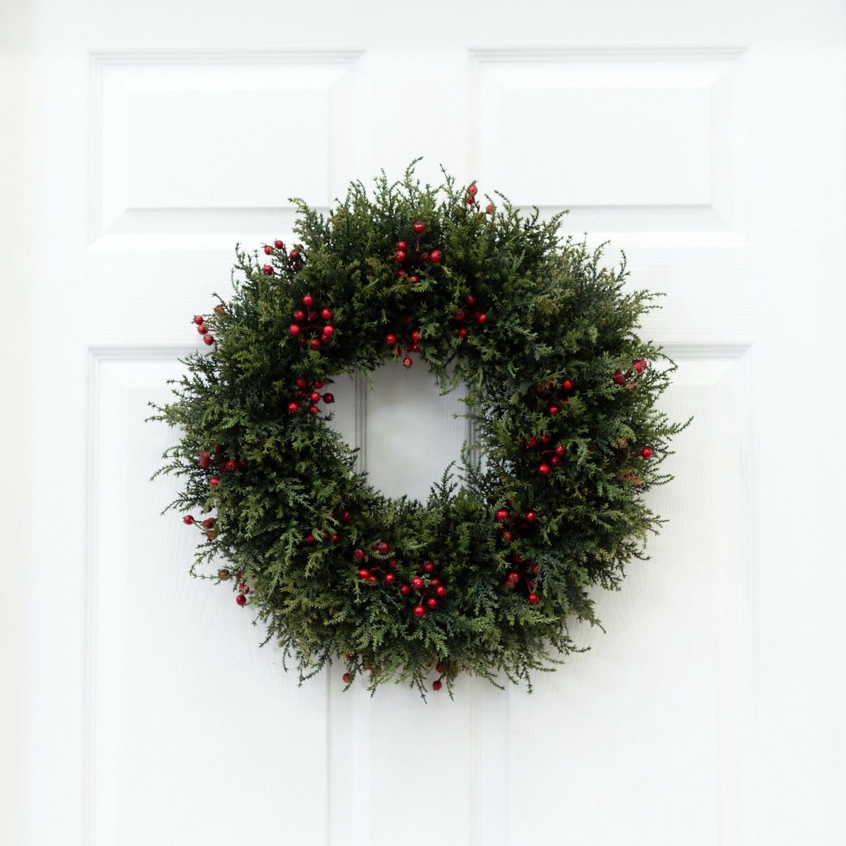 20 Artificial Cedar Berry Wreath