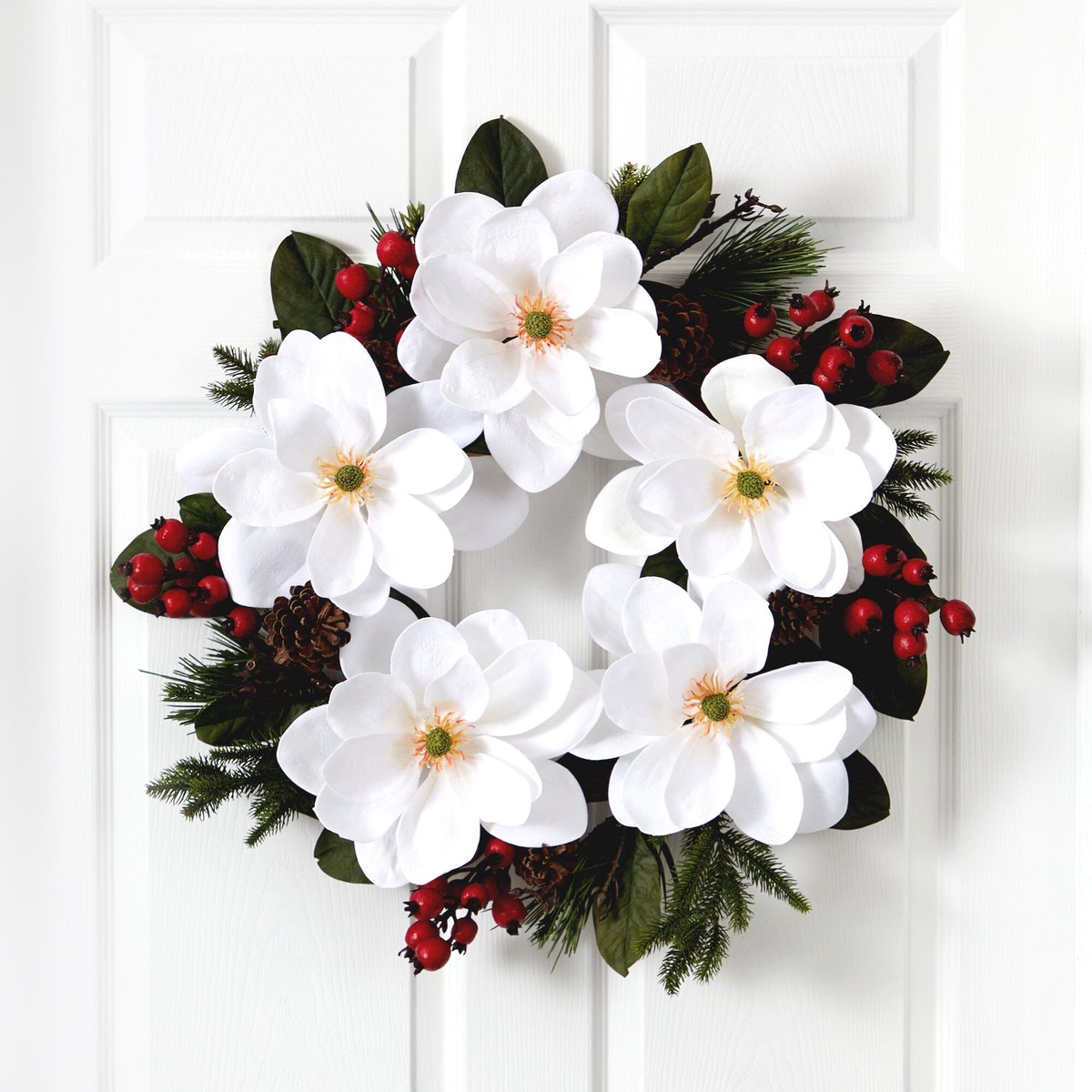 26 Magnolia, Pine and Berries Wreath
