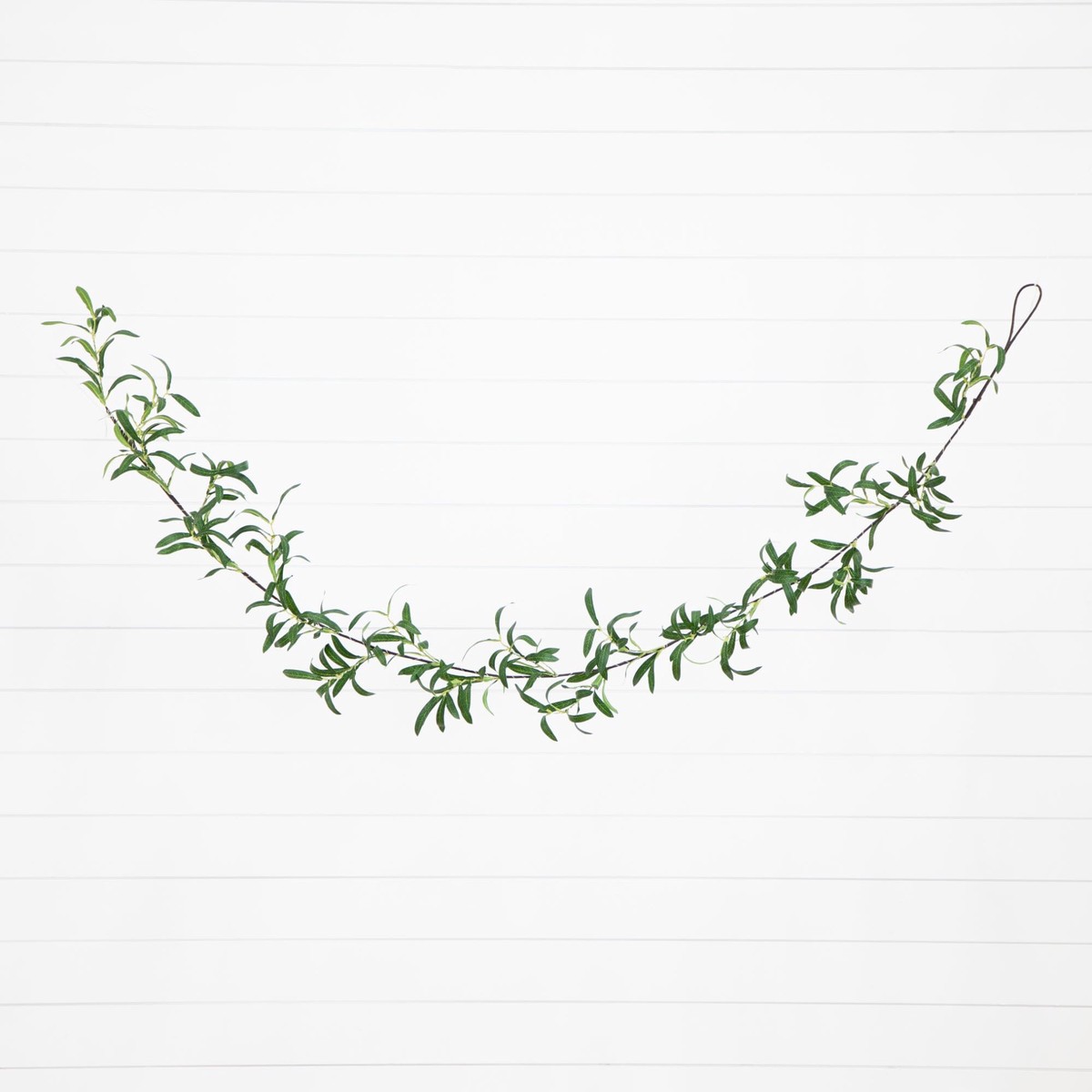 6.5 Lighted Artificial Olive Garland with 100 Warm White LED Lights