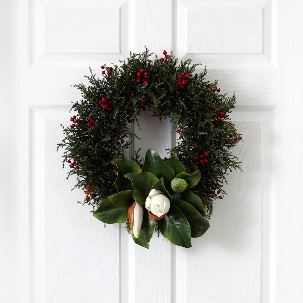 20 Cedar, Berries and Magnolia Artificial Christmas Wreath